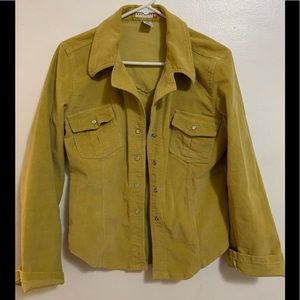 Kali wear corduroy snap shirt 💰